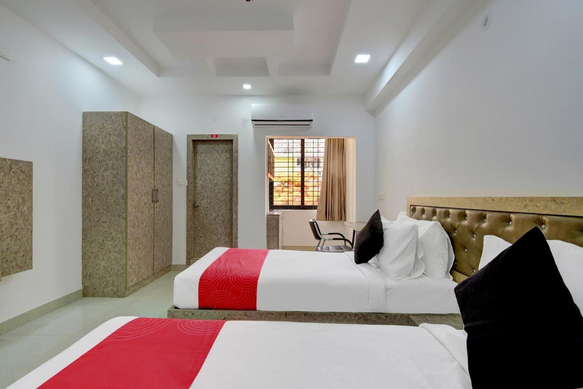 Hotel Super Grand Collection O Near Sarjapur Road Near 7D Voyage Bangalore Exterior foto