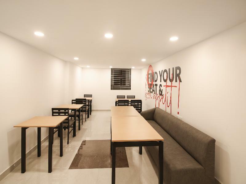 Hotel Super Grand Collection O Near Sarjapur Road Near 7D Voyage Bangalore Exterior foto