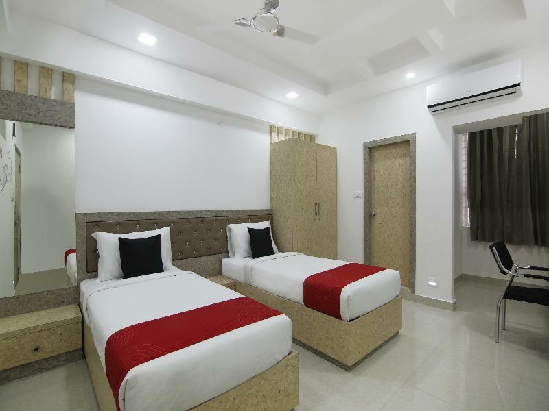 Hotel Super Grand Collection O Near Sarjapur Road Near 7D Voyage Bangalore Exterior foto